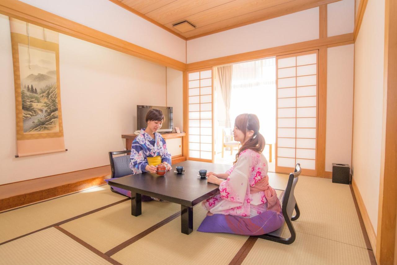 Yuzawa Grand Hotel Exterior photo